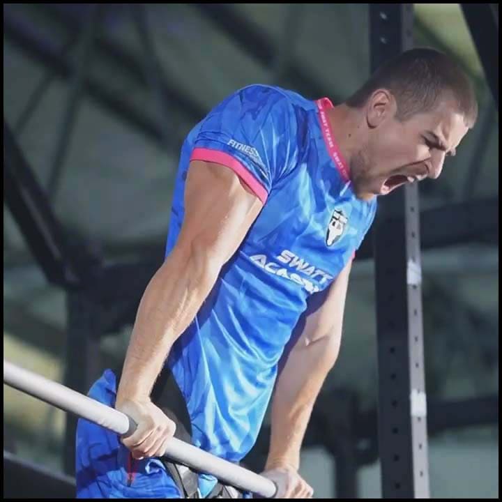 Street lifting athlete - Aubin Chevillard